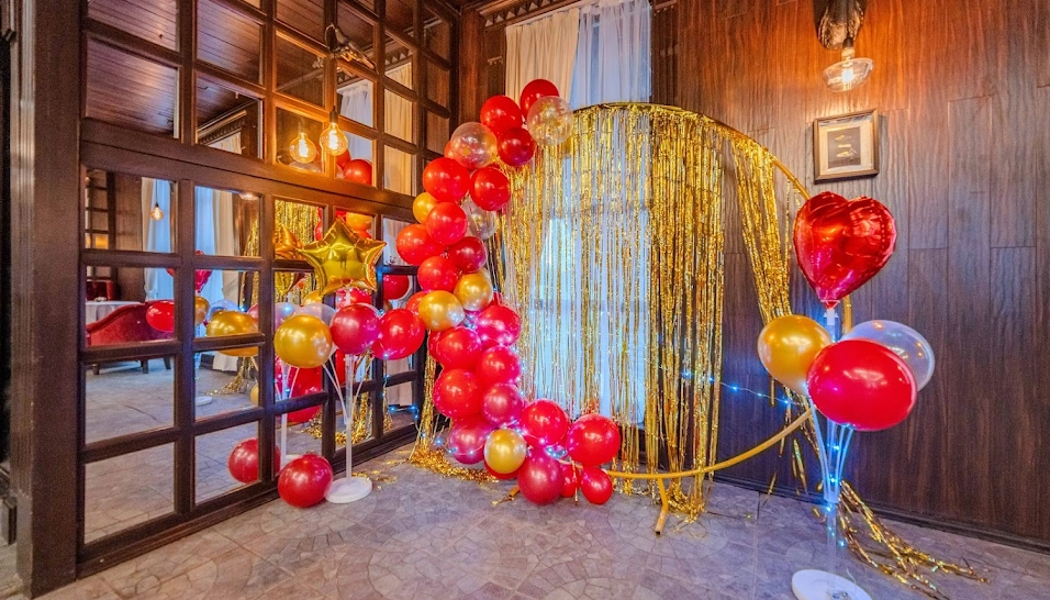 Фото №14 зала Зал с камином