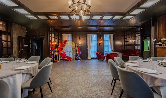 Фото №10 зала Зал с камином