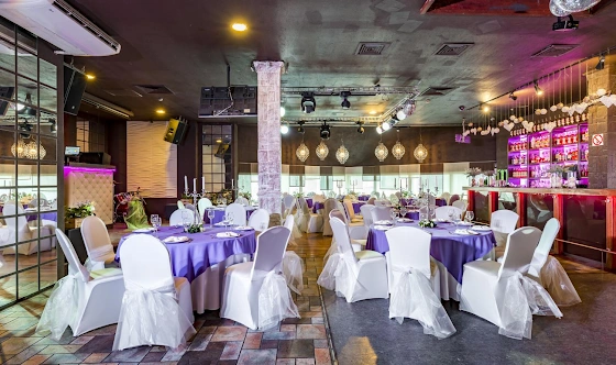 Фото №18 зала Ресторан