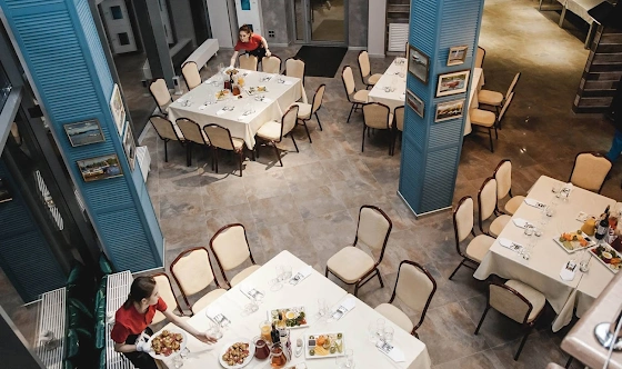 Фото №2 зала Бар «Бросай якорь»