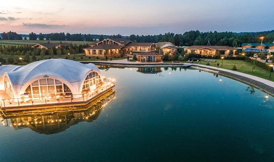 Фото №9 зала Банкетный зал «На озере»