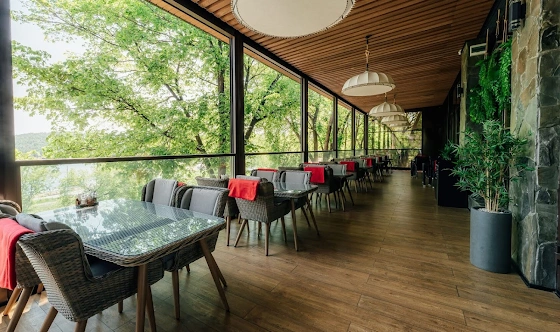 Фото №1 зала Утепленная веранда