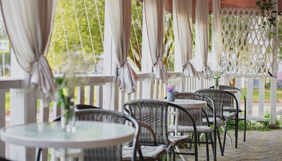 Фото №1 зала Летняя веранда