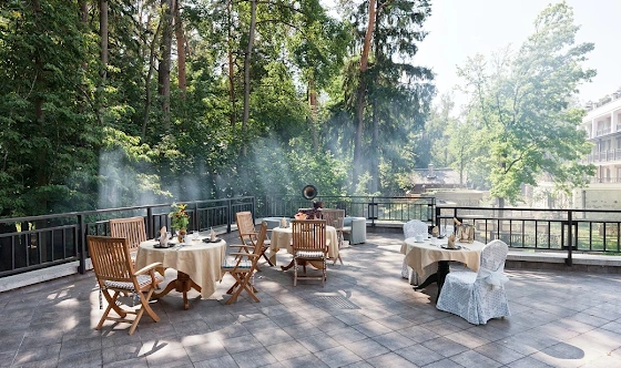 Фото №2 зала Веранда «У Карлсона»