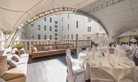 Фото №16 зала Летняя  терраса ресторана Gallery