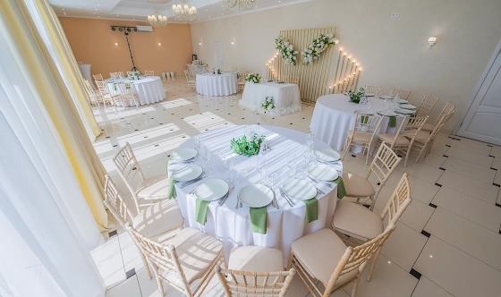 Фото №2 зала Серебряный родник