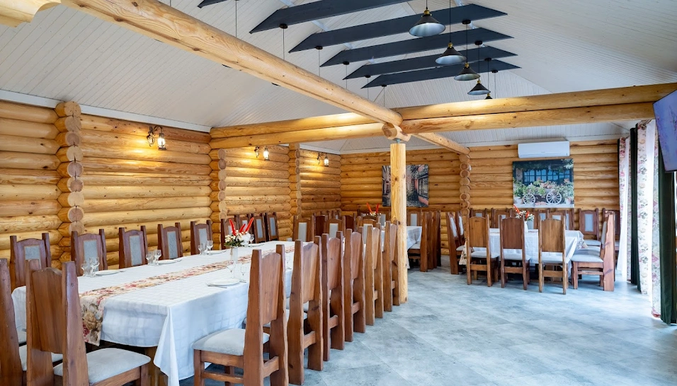 Фото №1 зала Зал "Сруб"