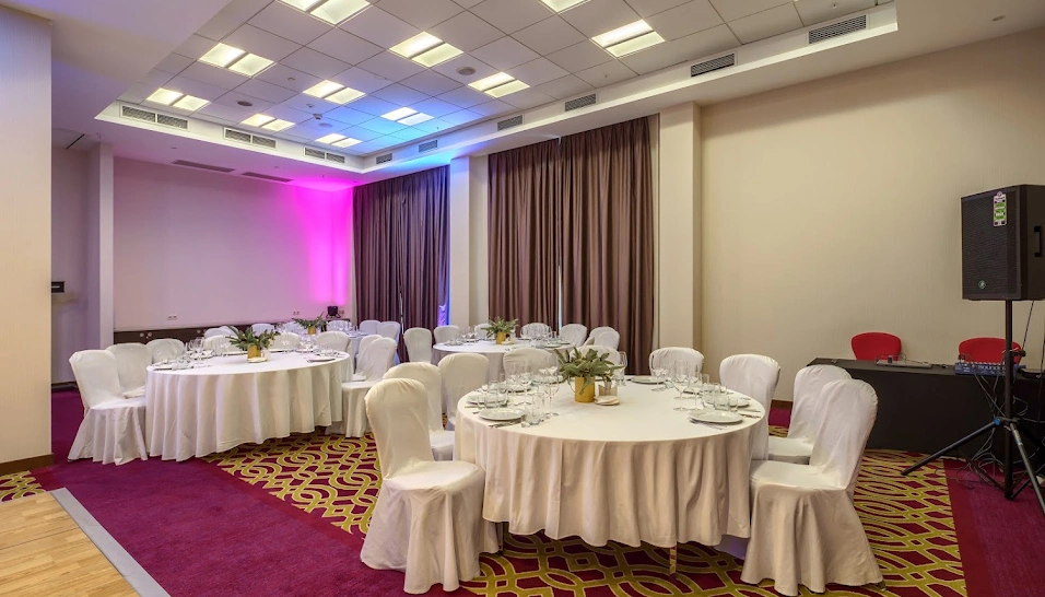 Фото №9 зала Зал «Волга»