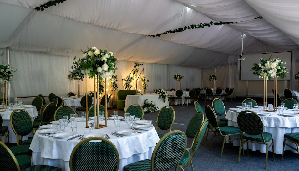 Фото №13 зала Зал "Лесной шатёр"