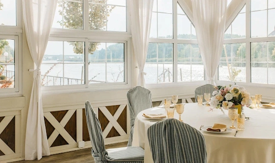 Фото №6 зала Стеклянная беседка