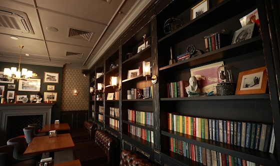 Фото №2 зала Библиотека