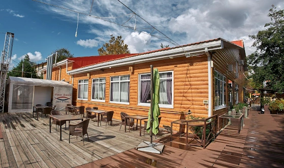 Фото №18 зала Палуба