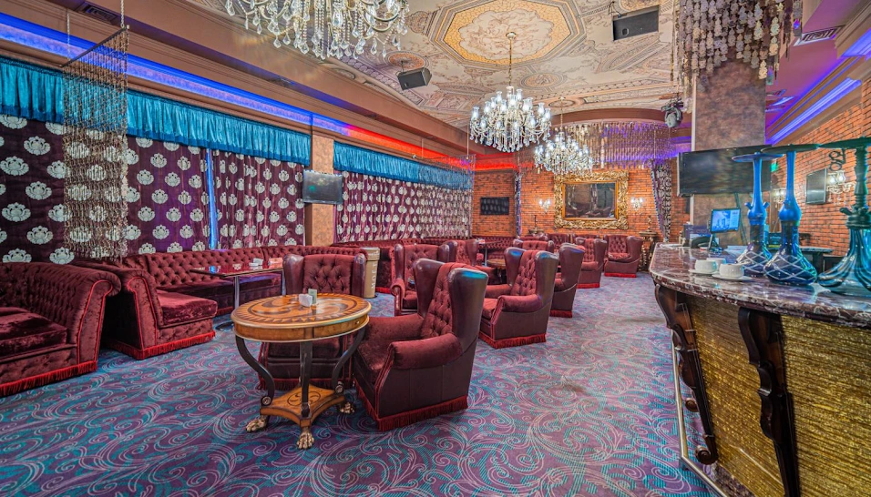 Фото №1 зала Караоке-бар «Кураж»