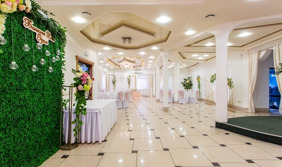 Фото №1 зала Зал на 100 человек