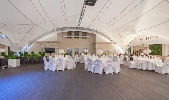 Фото №16 зала Летняя  терраса ресторана Галерея