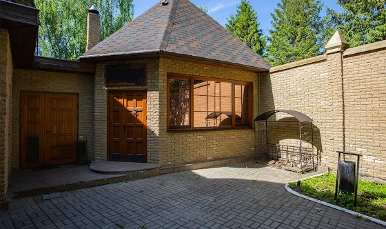 Фото №1 зала Охотничий домик