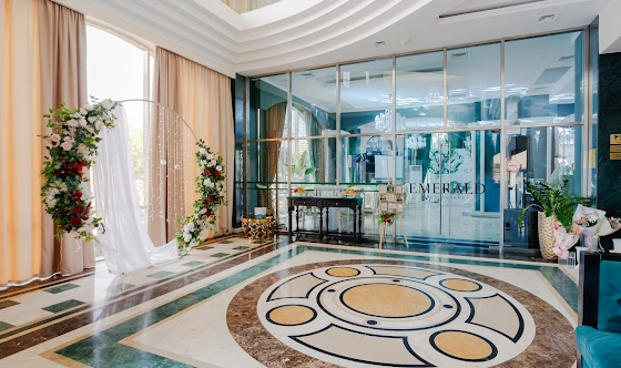 Фото №6 зала Ресторан "Эмеральд"