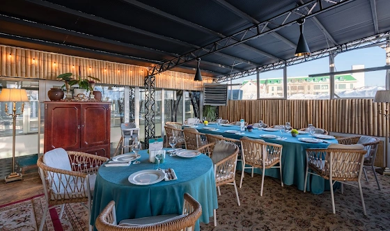 Фото №3 зала Ресторан «Манки»