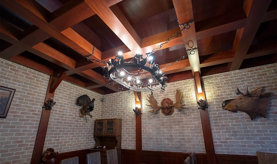 Фото №3 зала Охотничий домик