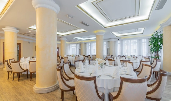 Фото №12 зала Русская Версалия