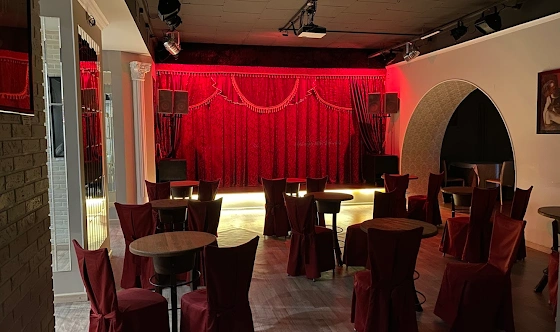 Фото №1 зала Зал «Клубный театр»