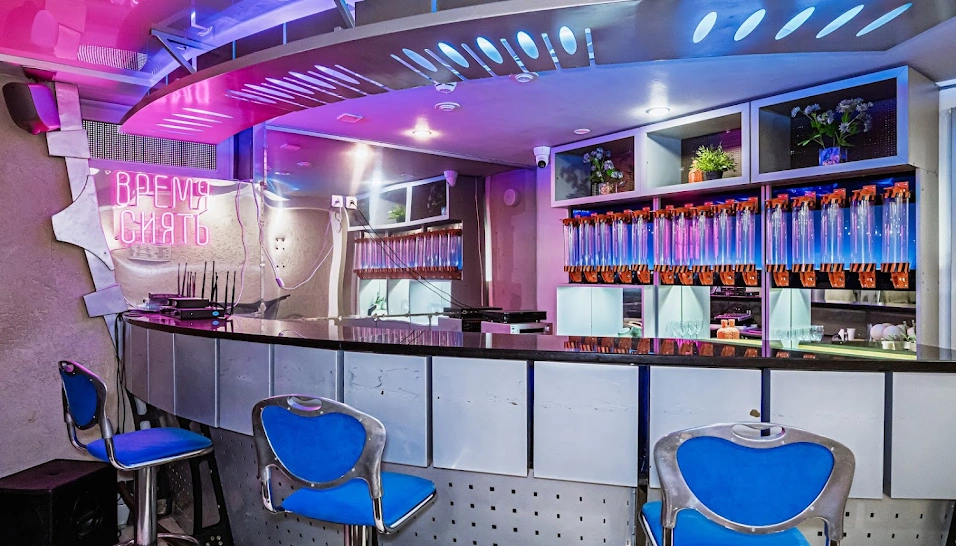 Фото №20 зала Караоке-бар