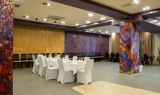 Фото №10 зала Сиреневый классический зал