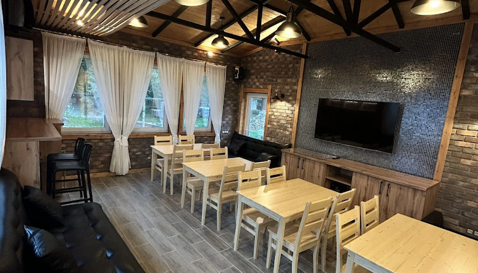 Фото №2 зала Кафе XL