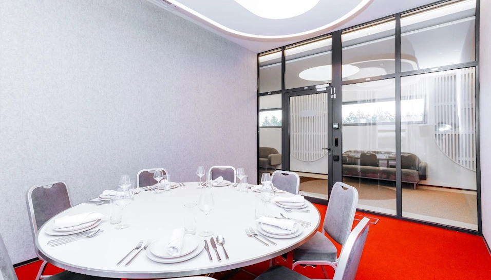 Фото №6 зала Переговорная комната 1