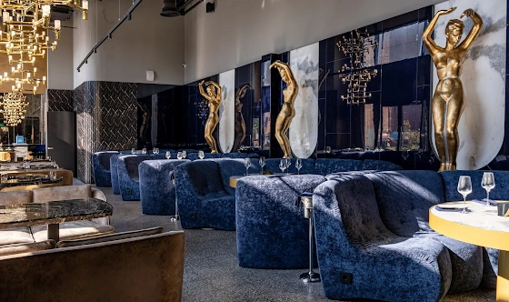 Фото №15 зала  Зал со статуями 