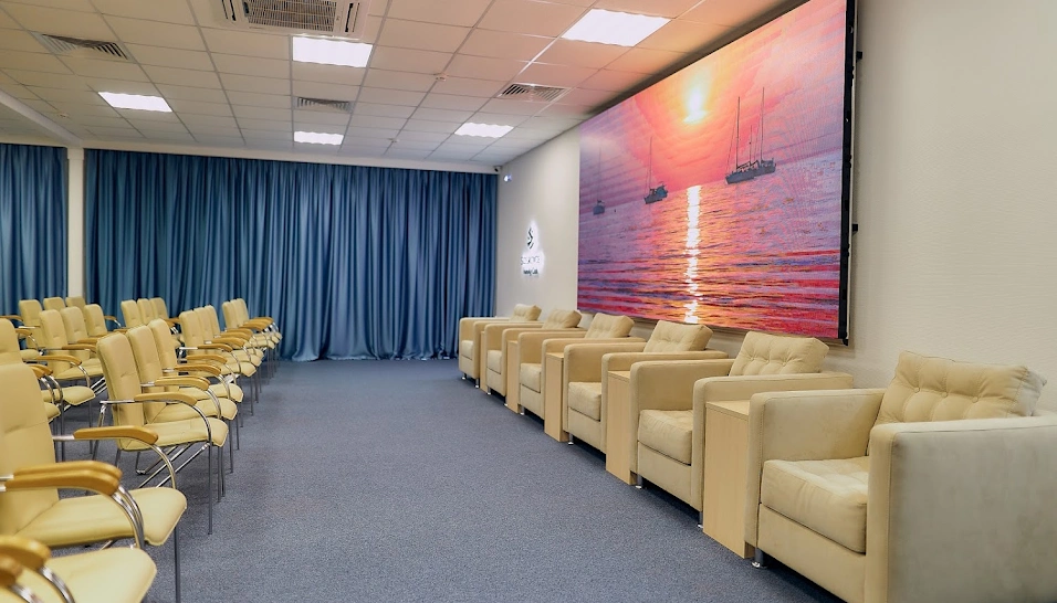 Фото №2 зала Бизнес-центр