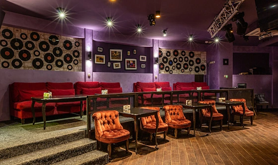 Фото №2 зала Караоке-зал