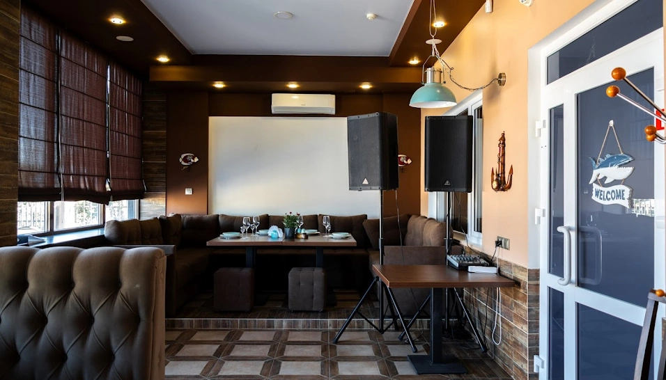 Фото №10 зала Ресторан "Captain&Cook"