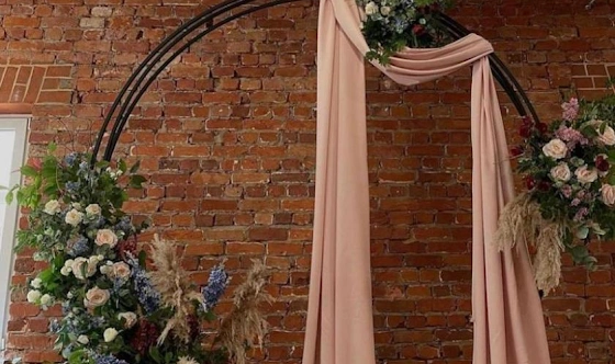 Фото №8 зала Зал "Лофт Толстого"