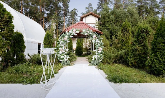 Фото №16 зала Банкетный шатер "Сияние"