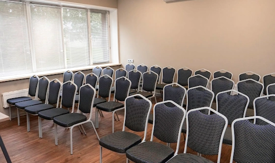 Фото №2 зала Переговорная комната «Серпухов»