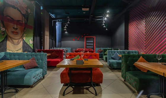 Фото №2 зала Зал "Караоке"