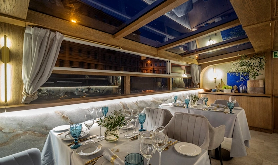 Фото №12 зала Палуба