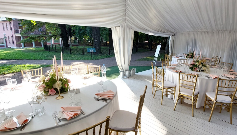 Фото №20 зала Шатёр за Голландским Домиком