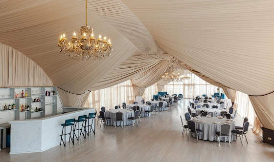 Фото №14 зала Шатер «Версаль»