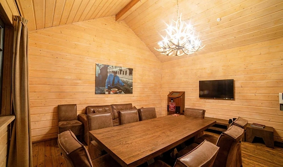 Фото №6 зала Маленький домик 