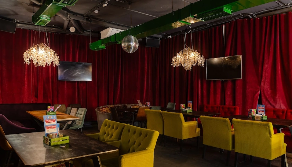 Фото №13 зала Караоке-зал