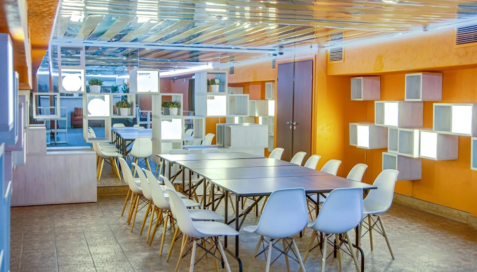 Фото №1 зала Зал «Оранжевый»