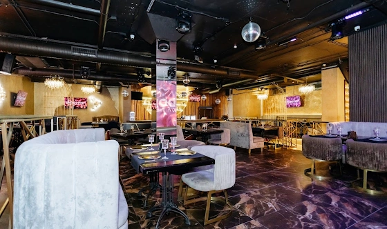 Фото №18 зала Эндорфин Шоу-бар Караоке