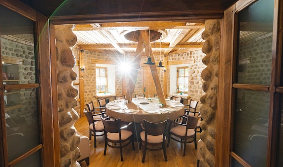 Фото №8 зала Зал ресторана "Корчма - Жернова