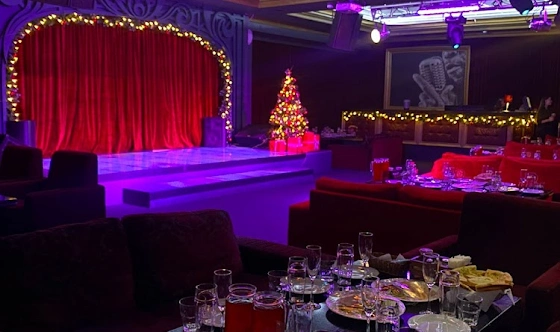 Фото №1 зала Караоке