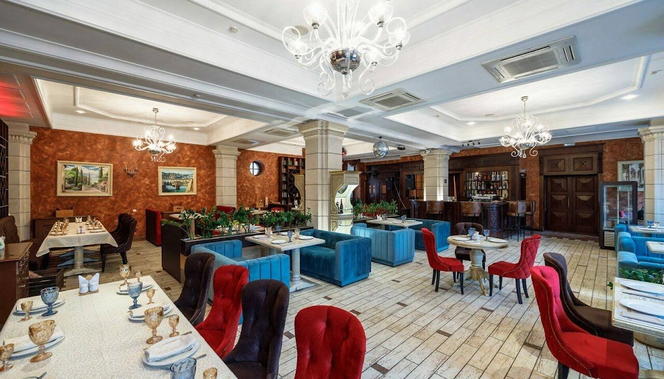 Фото №4 зала Ресторан