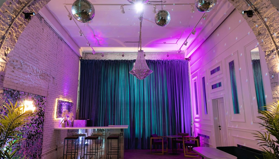 Фото №10 зала Лофт Lili