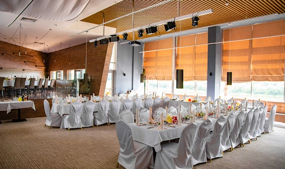 Фото №8 зала Зал «Кают компания»