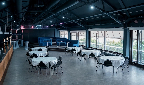 Фото №8 зала Основной зал